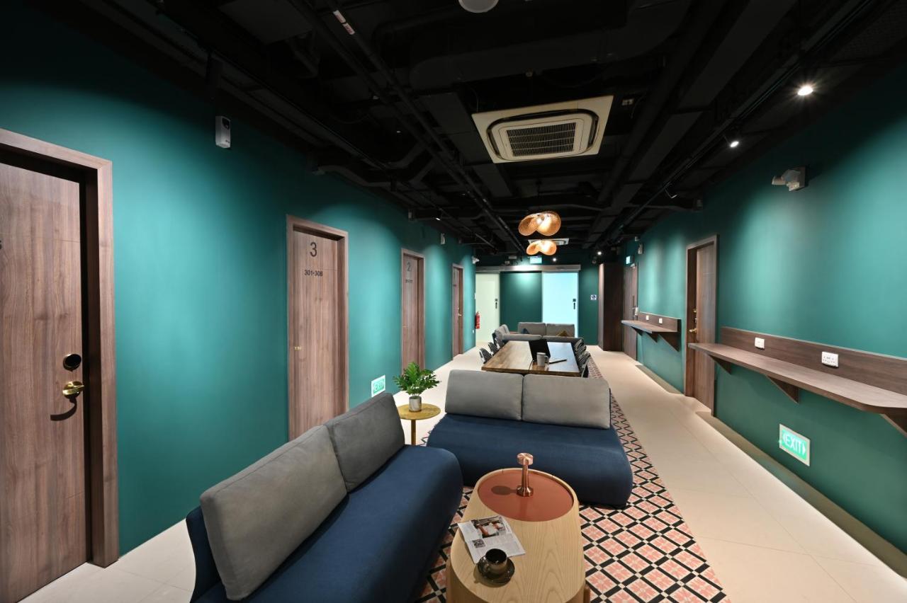 Dream Chaser Boutique Capsule Hotel Сингапур Экстерьер фото