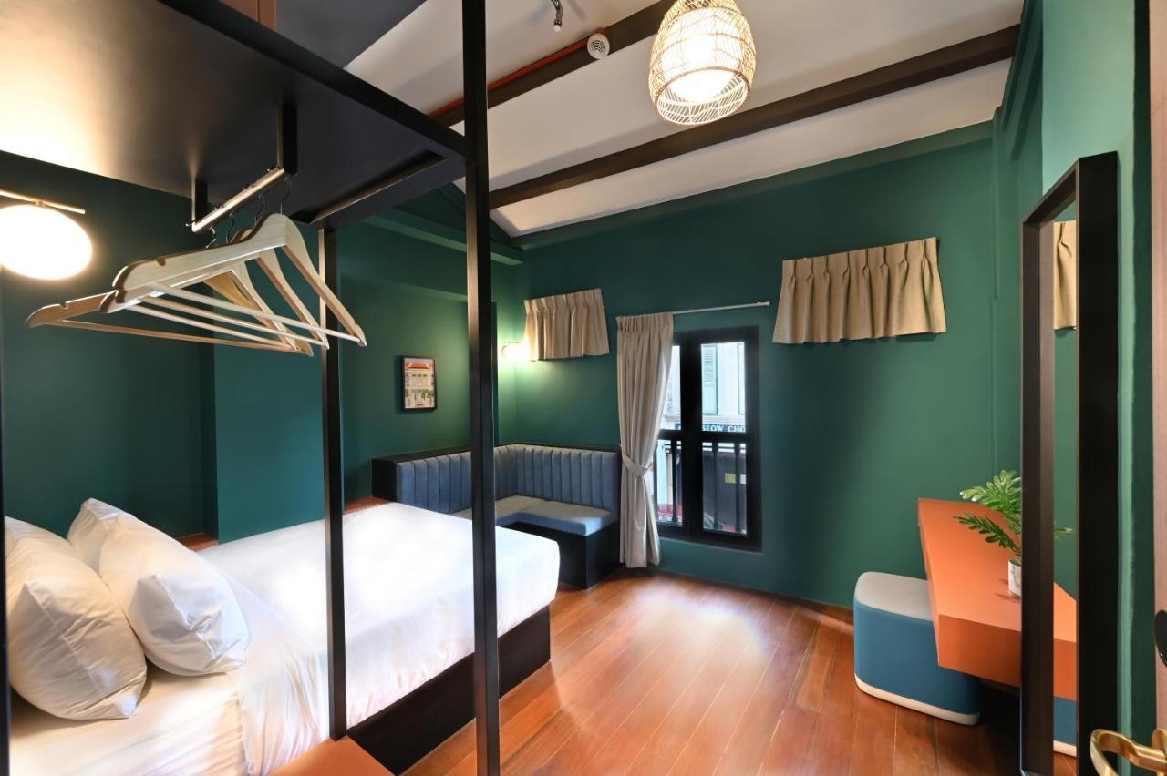Dream Chaser Boutique Capsule Hotel Сингапур Экстерьер фото