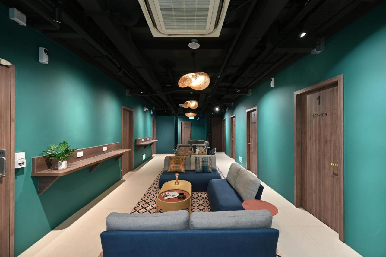 Dream Chaser Boutique Capsule Hotel Сингапур Экстерьер фото